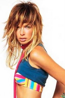 strihy_ucesy_dlouhe_vlasy_hairstyle+(19)